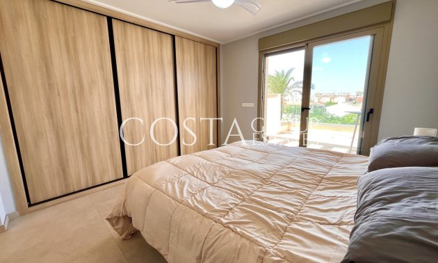 Resale - Apartments -
Pilar de la Horadada - Torre De La Horadada