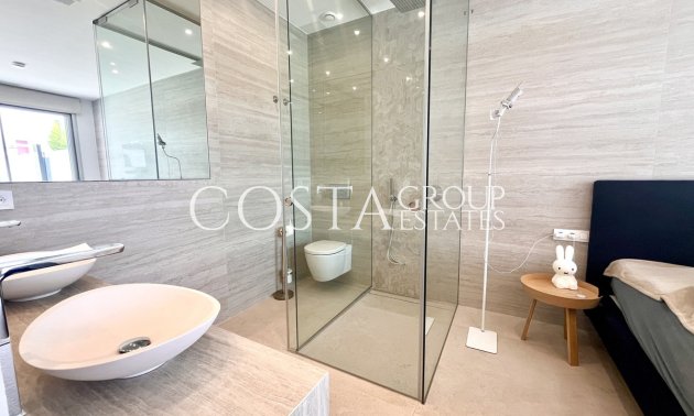 Wiederverkauf - Villa -
Torrevieja - Torrevieja Centro