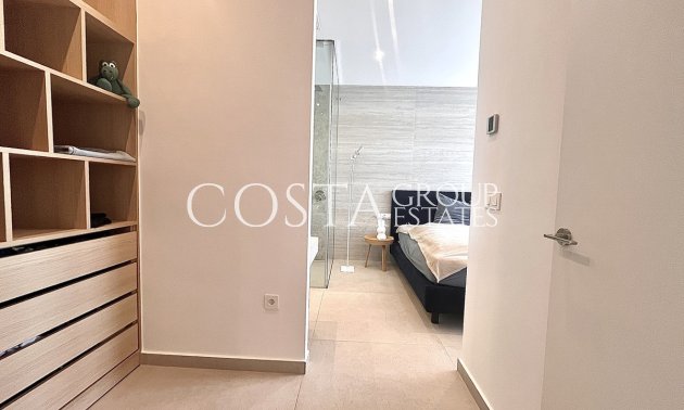 Wiederverkauf - Villa -
Torrevieja - Torrevieja Centro