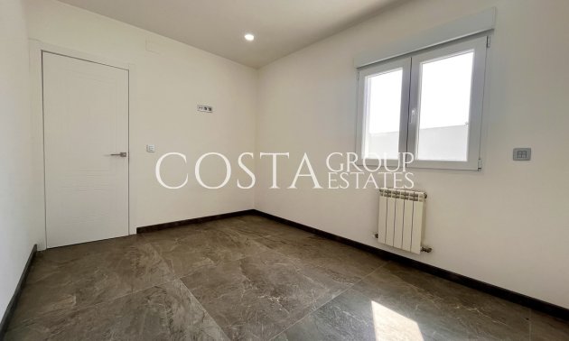 Resale - Villa -
Orihuela - Los Balcones