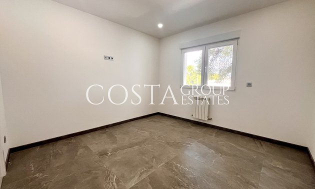 Resale - Villa -
Orihuela - Los Balcones