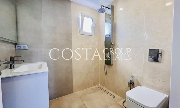 Resale - Villa -
Orihuela - Los Balcones