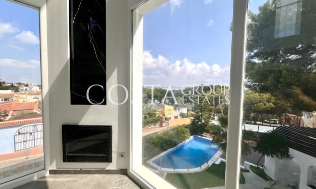 Resale - Villa -
Orihuela - Los Balcones