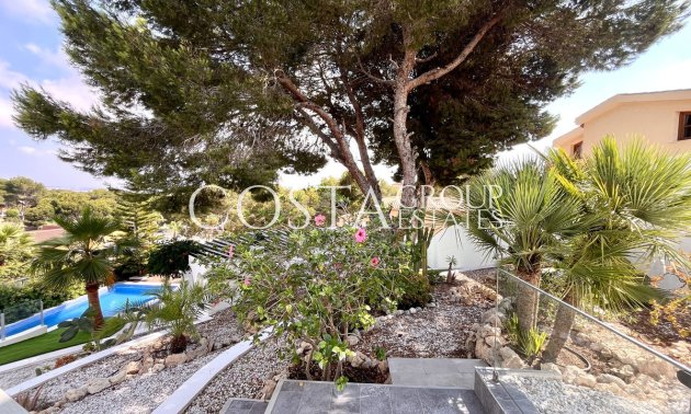 Resale - Villa -
Orihuela - Los Balcones