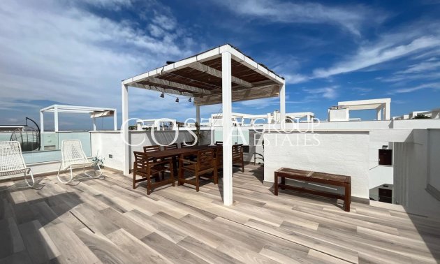 Odsprzedaż - Willa -
Orihuela - Los Balcones