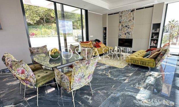 Resale - Villa -
Orihuela - Las Colinas Golf