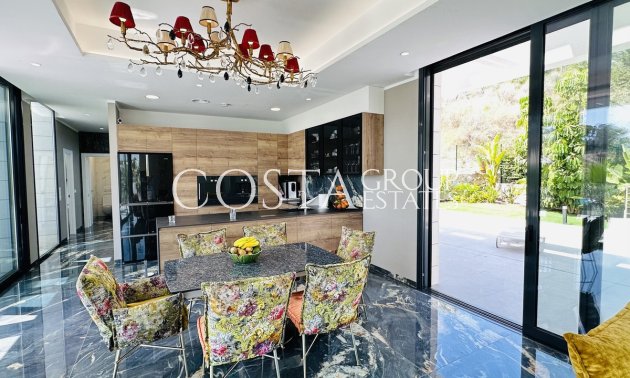 Resale - Villa -
Orihuela - Las Colinas Golf