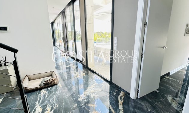 Resale - Villa -
Orihuela - Las Colinas Golf