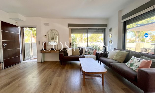 Wiederverkauf - Villa -
Pilar de la Horadada - Pilar de la Horadada Centro