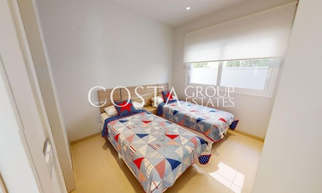 Resale - Villa -
Torrevieja - Torrevieja Centro
