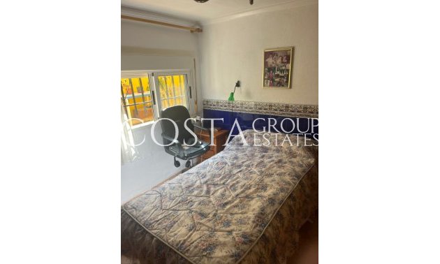 Herverkoop - Villa -
Orihuela - Punta Prima