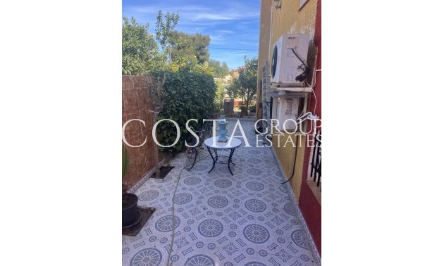 Herverkoop - Villa -
Orihuela - Punta Prima