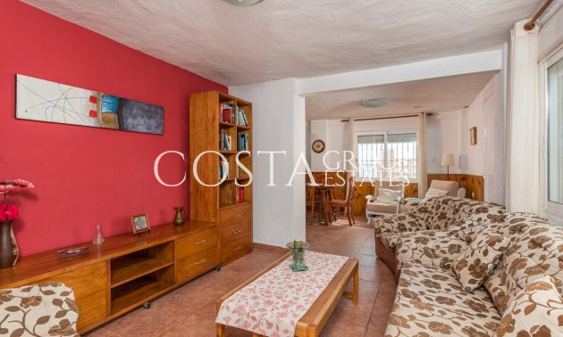 Herverkoop - Villa -
Guardamar del Segura - Guardamar del Segura Centro