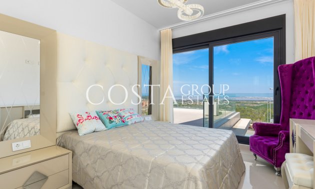 Resale - Villa -
San Miguel de Salinas - San Miguel de Salinas Centro