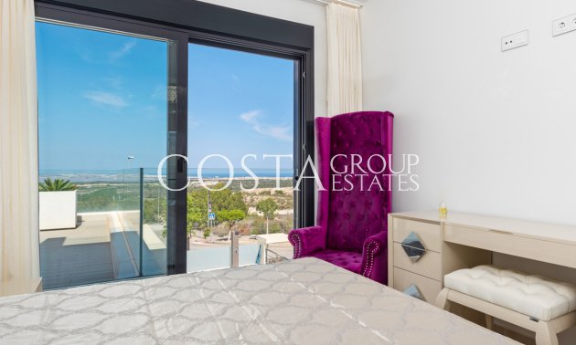 Resale - Villa -
San Miguel de Salinas - San Miguel de Salinas Centro