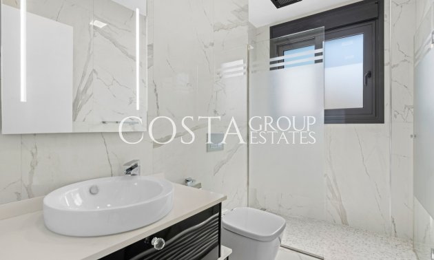 Resale - Villa -
San Miguel de Salinas - San Miguel de Salinas Centro