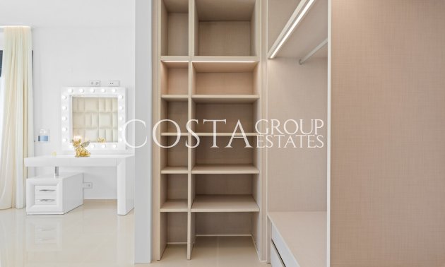 Resale - Villa -
San Miguel de Salinas - San Miguel de Salinas Centro