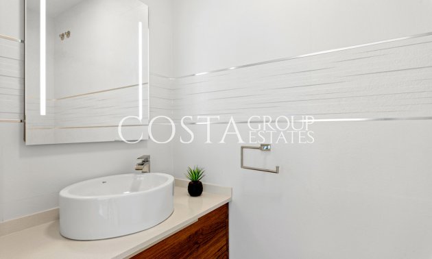 Resale - Villa -
San Miguel de Salinas - San Miguel de Salinas Centro