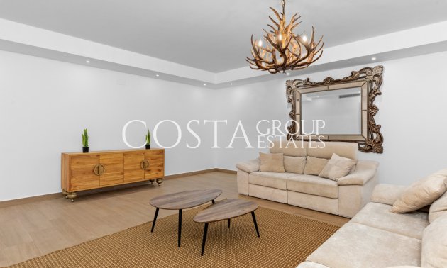 Resale - Villa -
San Miguel de Salinas - San Miguel de Salinas Centro