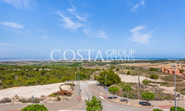 Resale - Villa -
San Miguel de Salinas - San Miguel de Salinas Centro