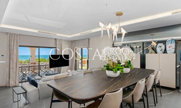 Resale - House -
Guardamar del Segura - Guardamar del Segura Centro