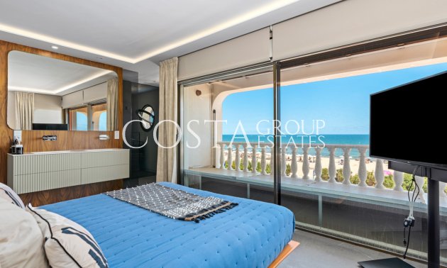 Resale - House -
Guardamar del Segura - Guardamar del Segura Centro