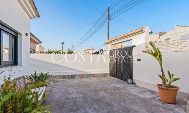 Odsprzedaż - Willa -
Torrevieja - El Chaparral