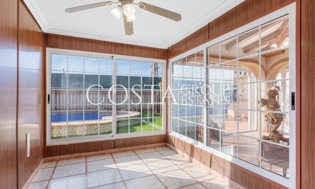 Resale - House -
Torrevieja - Torrevieja Centro