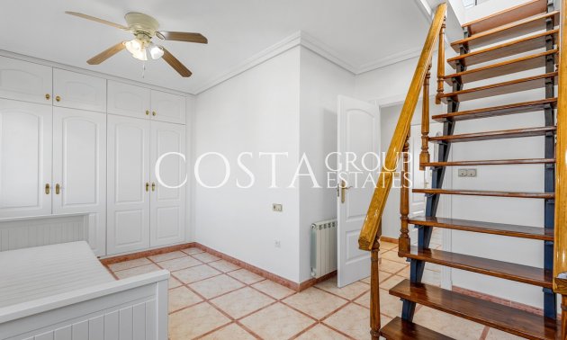 Resale - House -
Torrevieja - Torrevieja Centro