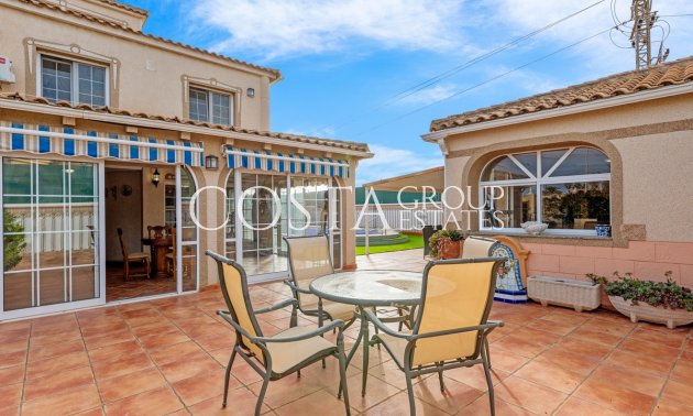 Resale - House -
Torrevieja - Torrevieja Centro