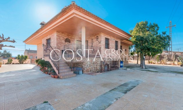 Wiederverkauf - Villa -
Beniel - Beniel Centro