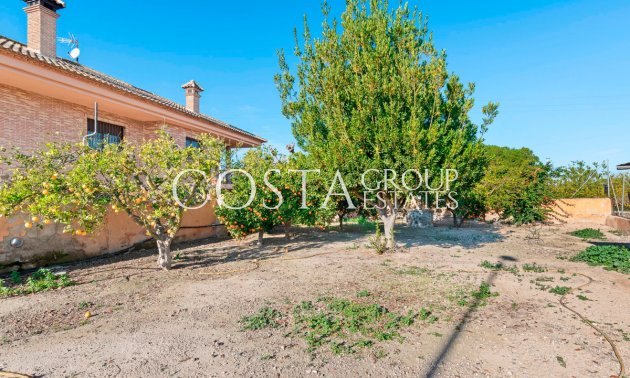 Wiederverkauf - Villa -
Beniel - Beniel Centro