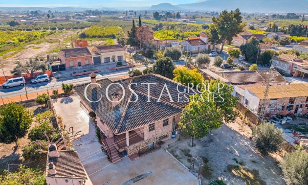 Wiederverkauf - Villa -
Beniel - Beniel Centro