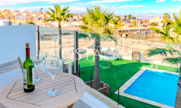 Wiederverkauf - House -
Orihuela - Los Balcones