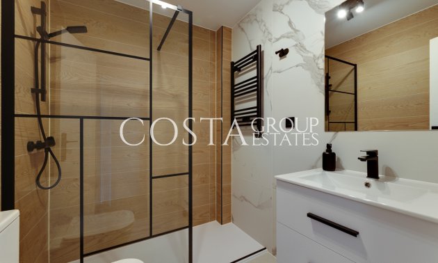 Resale - House -
Orihuela - Orihuela Costa