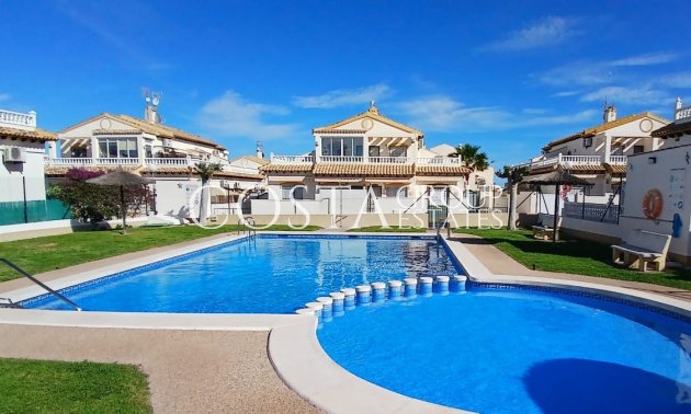 Resale - House -
Orihuela - Orihuela Costa