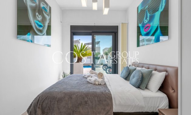 Herverkoop - Villa -
Orihuela - Villamartin