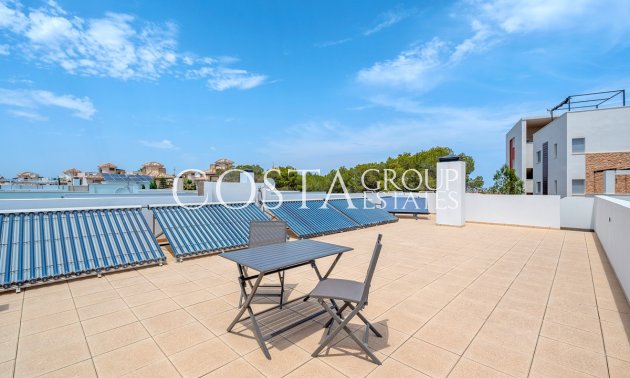 Herverkoop - Villa -
Orihuela - Villamartin