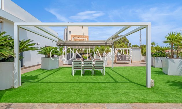 Herverkoop - Villa -
Orihuela - Villamartin