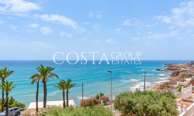 Revente - Villa -
Torrevieja - Torrevieja Centro