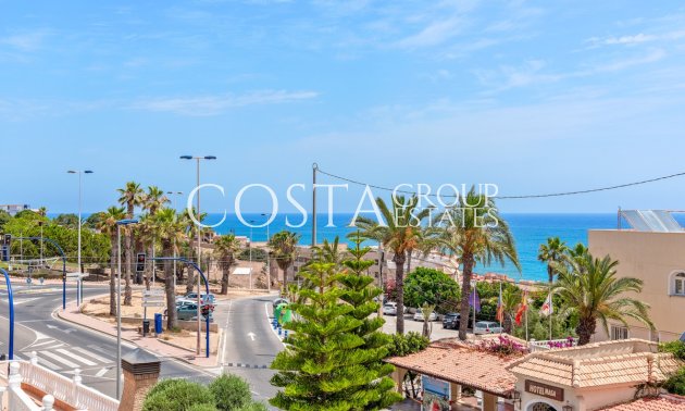 Revente - Villa -
Torrevieja - Torrevieja Centro