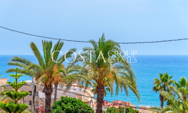 Revente - Villa -
Torrevieja - Torrevieja Centro