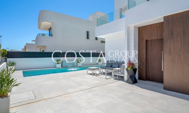 Herverkoop - Villa -
Guardamar del Segura - Guardamar del Segura Centro