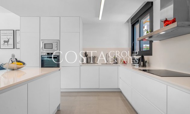 Herverkoop - Villa -
Guardamar del Segura - Guardamar del Segura Centro