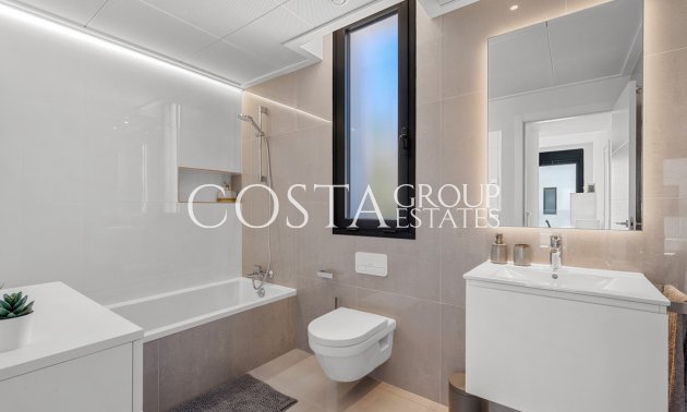 Herverkoop - Villa -
Guardamar del Segura - Guardamar del Segura Centro