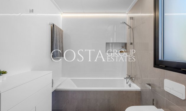 Herverkoop - Villa -
Guardamar del Segura - Guardamar del Segura Centro