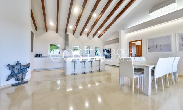Resale - Villa -
Altea - Altea Centro