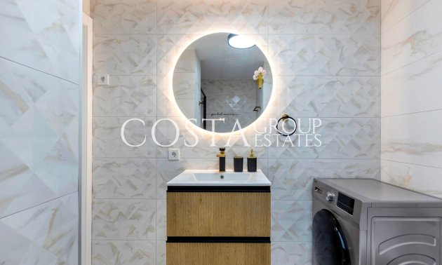 Resale - Apartments -
Torrevieja - La Mata