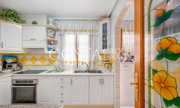 Revente - Villa -
Torrevieja - Torrevieja Centro