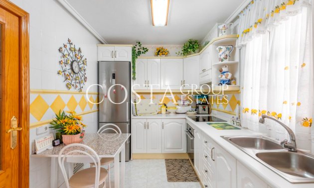 Revente - Villa -
Torrevieja - Torrevieja Centro